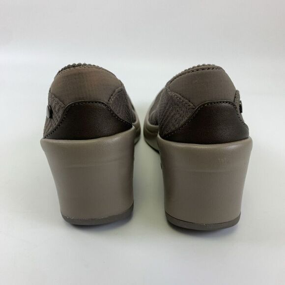 Bzees Electric Wedge Slip On Knit Stretch Breathable Taupe Round Comfort Women 7 - Picture 5 of 11